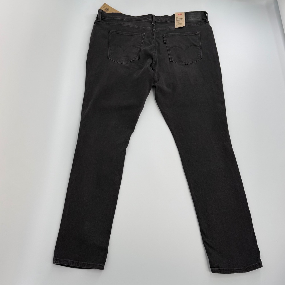 Levi's 311 Shaping Skinny Jeans Womens 18 Medium W34 L30 Black NWT Mid Rise - Picture 2 of 14